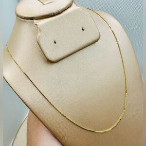 EUC Gold Plated 925 Sterling Silver 1mm Box Chain Necklace